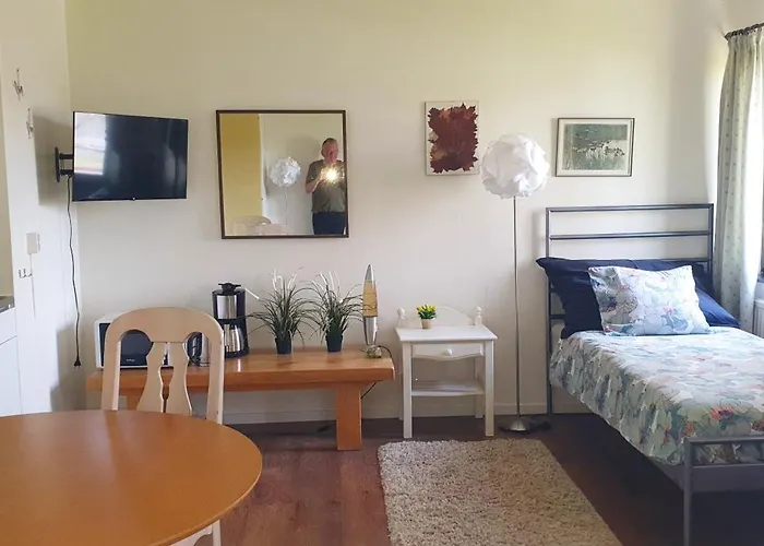 Ekhult Apartments - Ground Floor - Garden And Lake View